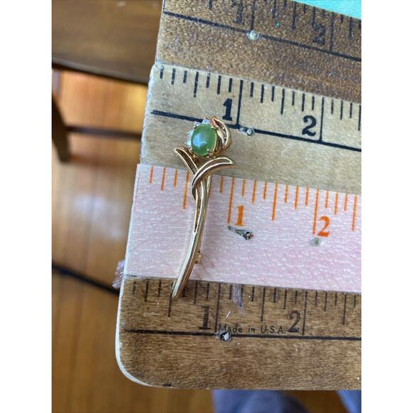 Vintage Gold Tone Pronged Jade Faux Diamonds Brooch Green Flower Pin - Picture 3 of 9